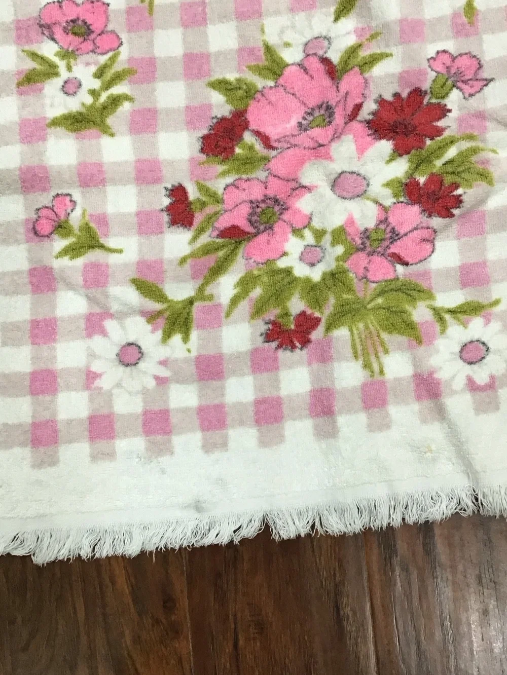 Vintage 1970’s Pink Floral Gingham Towels (Set of 2)